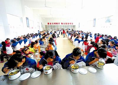 房县教育局全面推进“健康学校”创建