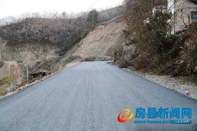 房县门中路快速推进 年底具备通车条件