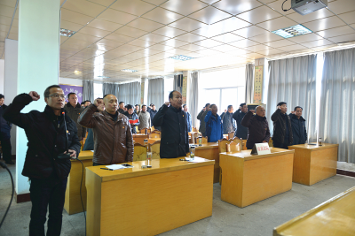 房县法院开展2018年首次支部主题党日活动