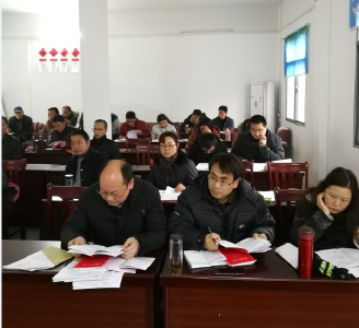 新年拜访扶贫点 精准帮困暖人心