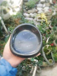 房县小伙好手艺 石头变花盆销全国