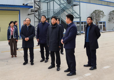 全市经济工作暨农村工作会议与会人员来房县参观考察 