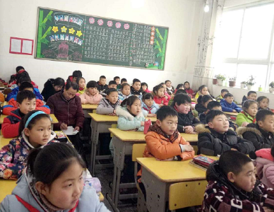 房县实验小学：二轮教学视导 引领教师成长