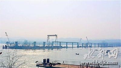 加快一桥一路建设 助推水都丹江口建设宜居宜业宜旅城