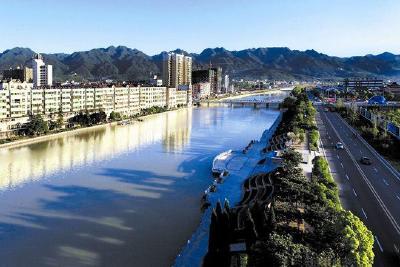 2018年房县将确保3万户8.5万人通过发展产业稳定脱贫