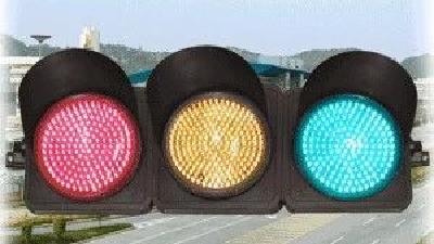 诚聘您来：包吃包住 高工资...