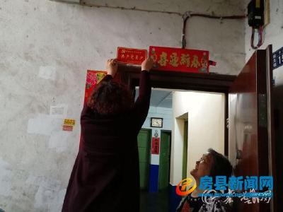 “挂牌亮诺”当先锋 竹溪县1.5万名党员承办9万余项实事