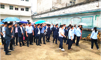 城关镇党员干部走进“高墙内”  打好党风廉政“预防针”