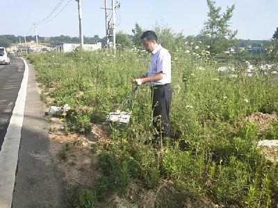 房县城关镇千人齐上阵全城“大洗澡”