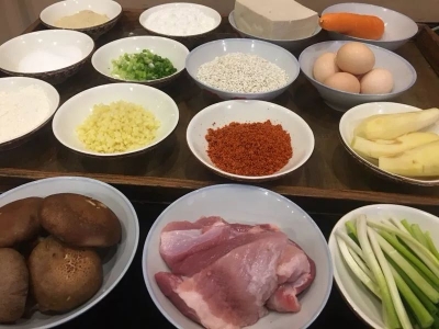 央视栏目《回家吃饭》在房县拍摄，你看看拍的啥？