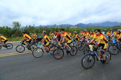 关于举办房县2018年全民健身日（体彩杯）“大美房县·快乐骑行”活动的公告  