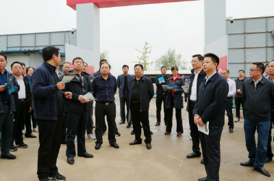 全市交通重点项目拉练会第一站调研我县