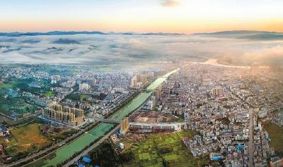 阮登香到窑淮镇铺沟村调研软弱涣散  党组织整顿工作 