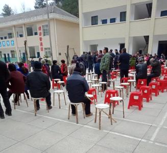 房县陡口小学召开防溺水安全教育主题家长会 