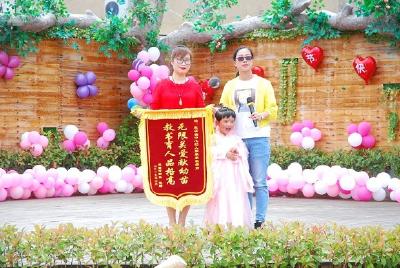 房县军店镇中心幼儿园开展庆“六一”文艺汇演暨第七届“好家长”评选活动