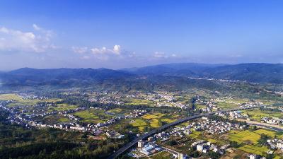 七河中学开展端午节主题教育活动感受中国传统文化