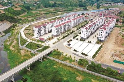 土城镇多举措开展“两后生”走访摸排活动