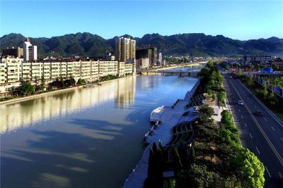 借山融山 靠山兴山 以山养山 房县做活山水文章