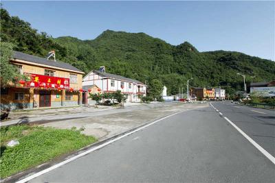国务院检查组赴14个省（市）开展农村人居环境整治大检查
