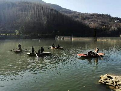 青峰镇:开展河长制联合执法 助推河流保护工作