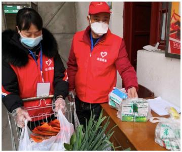 县发改局用三个“到位”做好小区疫情防控