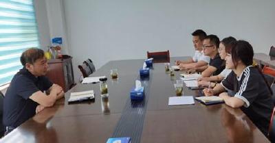 县委宣传部组织开展宣传干事跟班学习座谈会