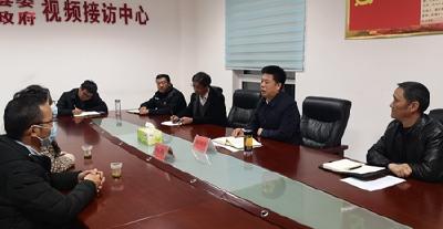 纪道清公开接访为民解忧