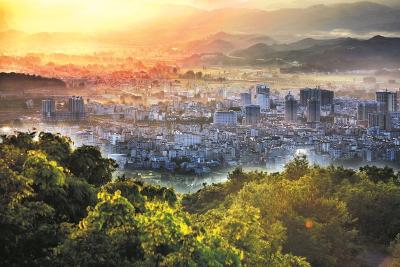 城关镇：社区治理“小切口”开辟社会治理“大路径” 