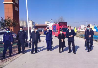 房县行知实验学校：消防安全进校园 筑牢校园防火墙