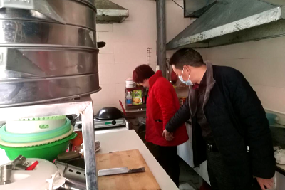 县市场监管局：优化营商环境  主动服务企业  