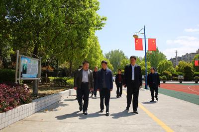 县人大常委会开展《湖北省学校安全条例》贯彻实施情况执法检查