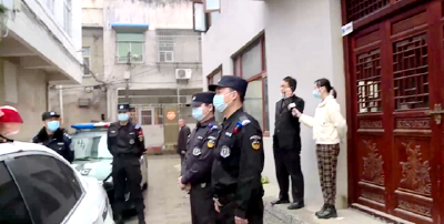 过万网友围观了这场失信人抓捕直播，现场很有料~