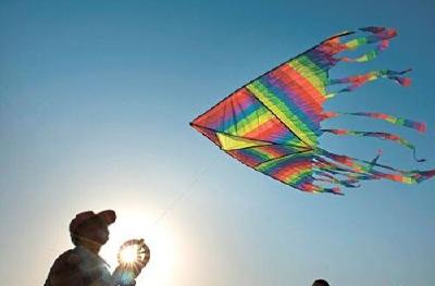 男童在公园被割伤脖子，罪魁祸首竟是它……外出游玩要注意，最近高发！