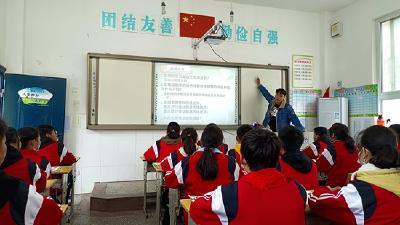 建党百年 教学争先——门古中学举办青年教师素养大赛