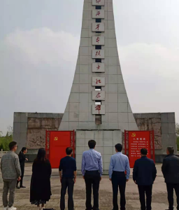 房县县委统战部：开展党史学习教育暨祭英烈活动