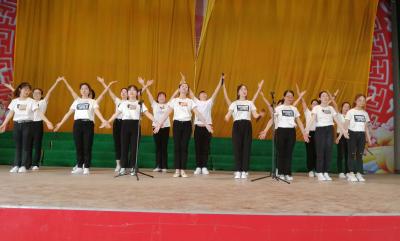 提升农村义务教育水平、全面推进乡村振兴战略 “特岗计划”要让更多教师归“乡”