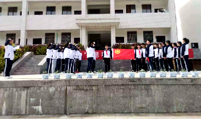 沙河初中开展庆“五四”系列活动