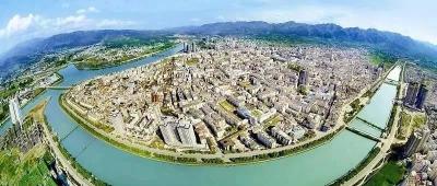 房县：公开反馈让匿名举报“听到回音”