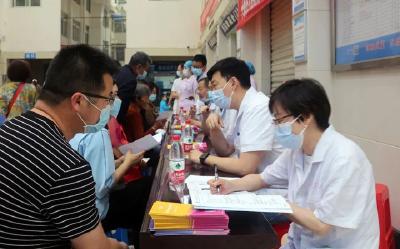 房县人民医院：我为群众办实事 点点滴滴总关情