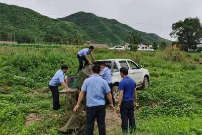 尹吉甫镇开展打击非法捕捞专项整治行动  