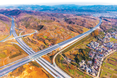 房县人民政府：百年辉煌路 今朝正风华