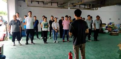 县物流分拣中心组织排查 强化消防安全