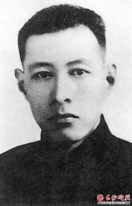 柳直荀：“杨柳轻飏直上重霄九”