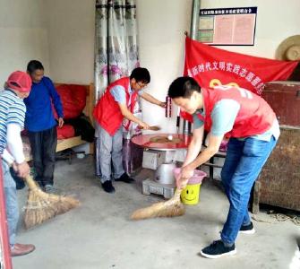 房县姚坪乡：“情倾夕阳”志愿服务温暖老人心