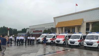 东风御风5辆监护型救护车在房县交付