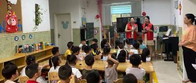 房县教育局 营造良好换届风气