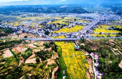 纪道清：为新时代推动十堰高质量跨越式发展贡献房县力量