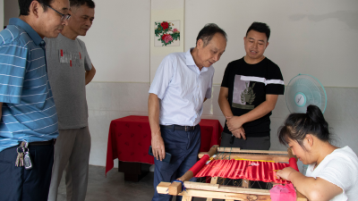 中国三峡画院来房采风拟创作百米国画长卷