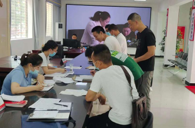 县退役军人事务局多举措做好2021年度转业士官报到和接收工作