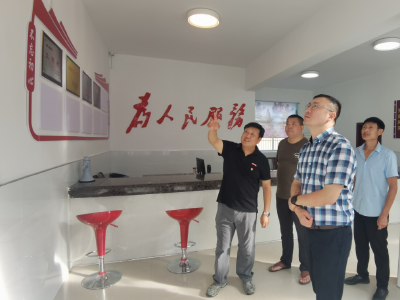 王斌到万峪河乡调研基层党建和红色美丽村庄建设工作